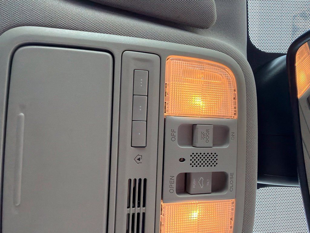 Used 2015 Honda Odyssey EX-L image 34