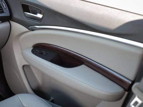 Used 2016 Acura MDX SH-AWD image 39