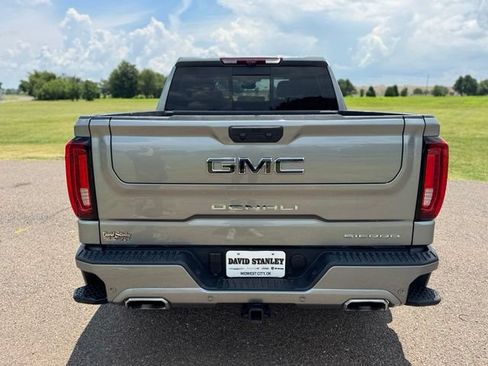 Used 2025 GMC Sierra 1500 Denali Ultimate AWD/4WD image 5