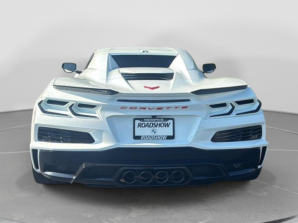 Used 2025 Chevrolet Corvette Z06 w/ Stealth Interior Trim Package RWD image 10