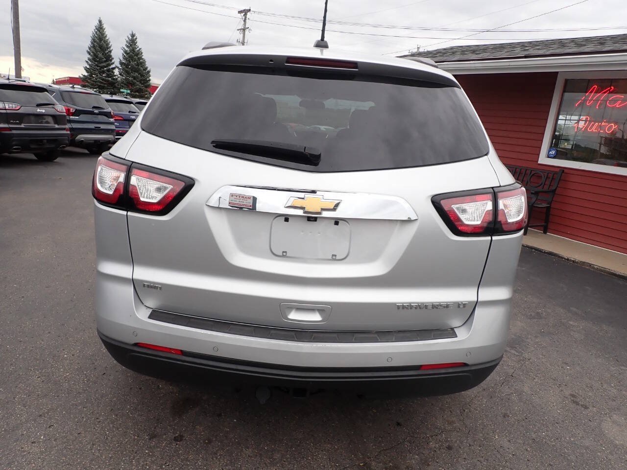 Used 2016 Chevrolet Traverse LT AWD/4WD image 5