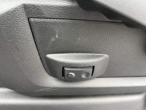 Used 2025 RAM 3500 Tradesman image 12