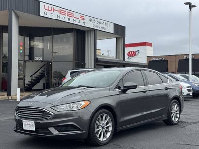 Used 2017 Ford Fusion SE w/ Fusion SE Technology Package
