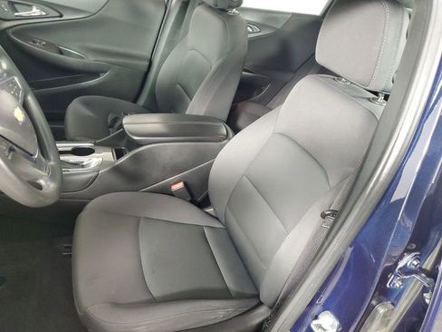 Used 2017 Chevrolet Malibu LT image 12