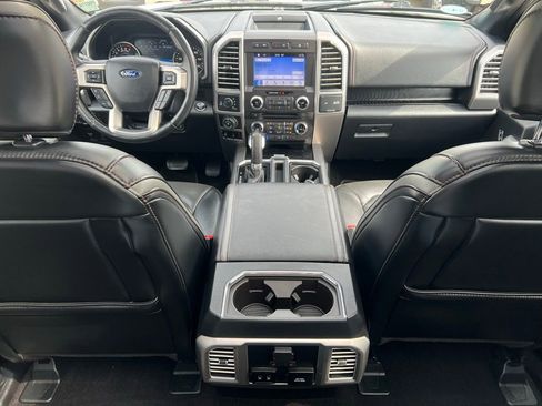 Used 2018 Ford F150 Platinum w/ Equipment Group 701A Luxury AWD/4WD image 27