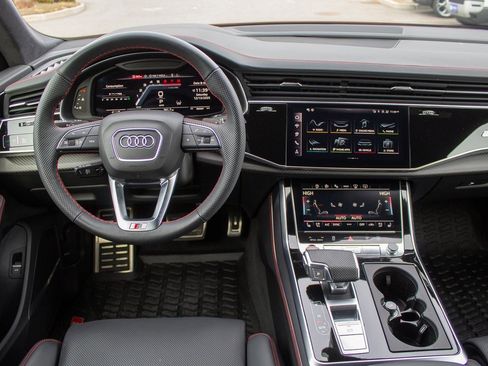 Used 2025 Audi SQ8 Prestige w/ Prestige Package image 13