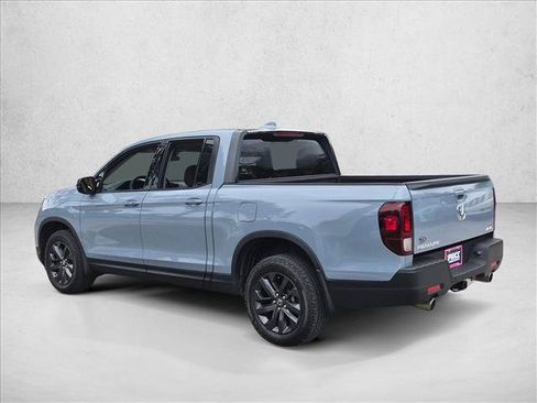 Used 2023 Honda Ridgeline Sport image 7