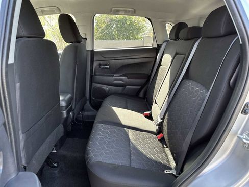 Used 2021 Mitsubishi Outlander Sport LE AWD/4WD image 17