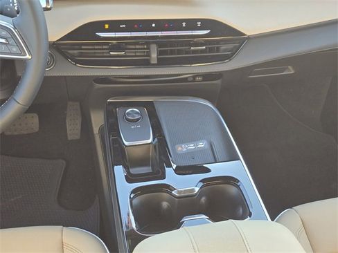 New 2026 Buick Enclave Preferred image 16