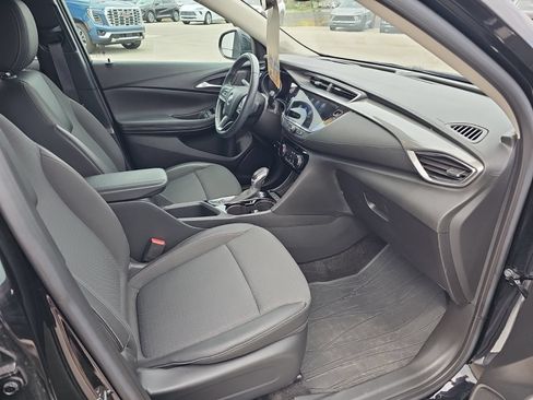 Used 2023 Buick Encore GX Preferred w/ Cold Weather Comfort Package AWD/4WD image 31