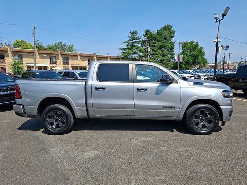 Used 2025 RAM 1500 Big Horn AWD/4WD image 7