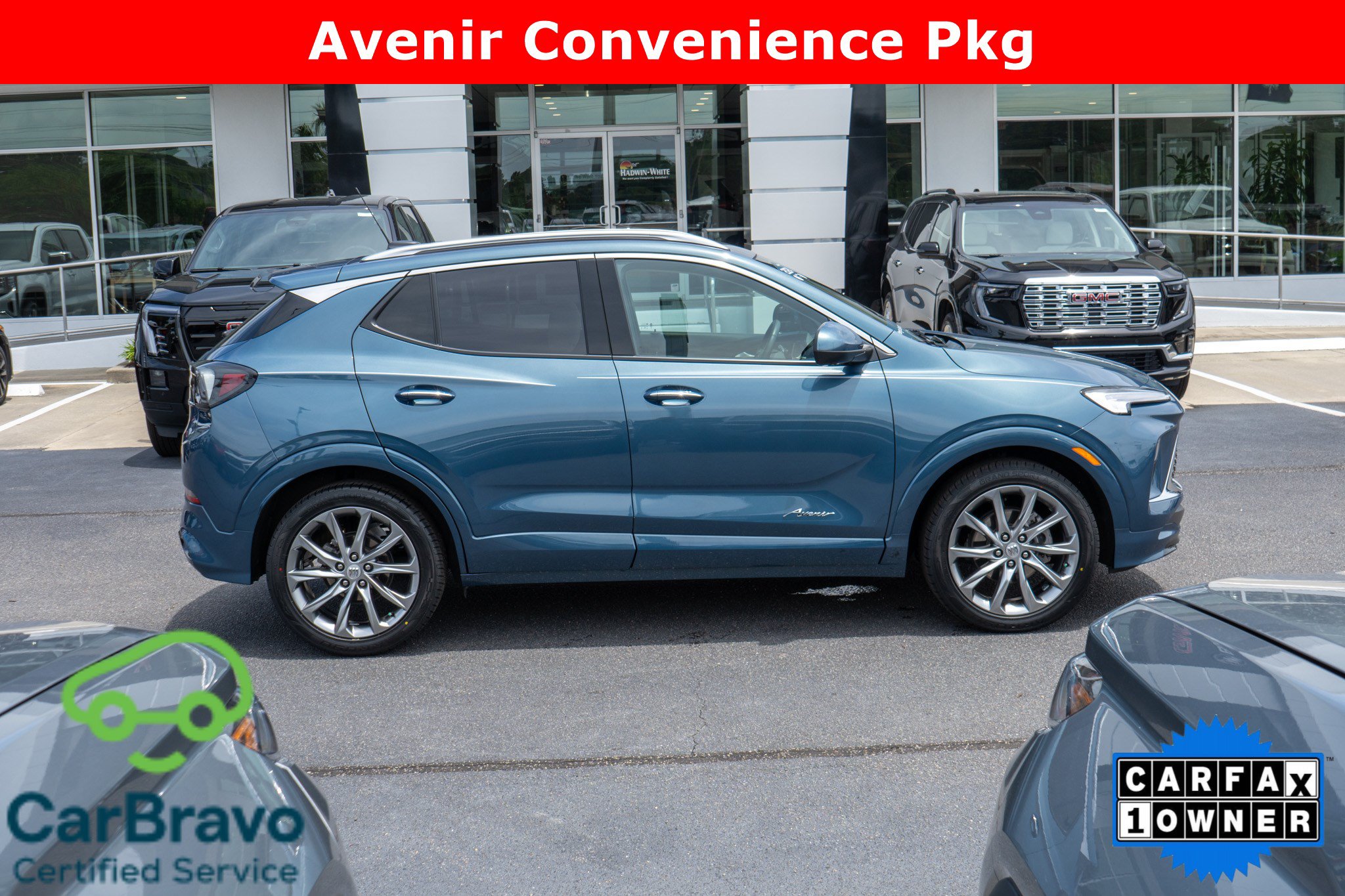 Used 2024 Buick Encore GX Avenir w/ Avenir Technology Package FWD image 2