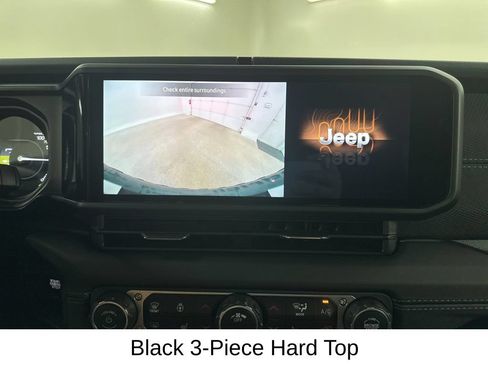 Used 2025 Jeep Wrangler Unlimited Rubicon 4xe w/ Convenience Group AWD/4WD image 42