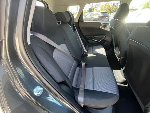 Used 2025 Kia Soul LX w/ LX Technology Package image 36