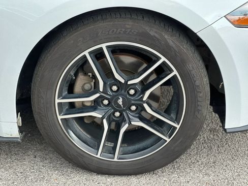 Used 2020 Ford Mustang Premium RWD image 33