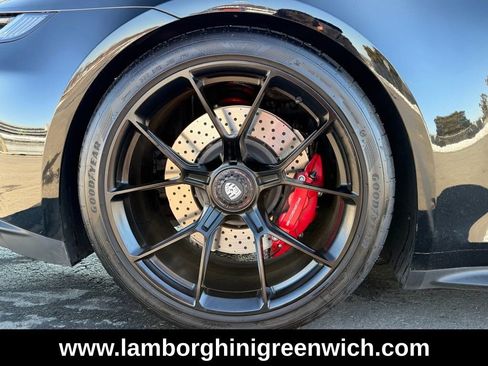 Used 2024 Porsche 911 GT3 image 17
