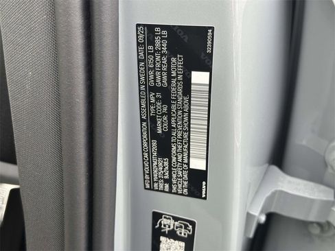 New 2026 Volvo XC90 B6 Ultra w/ Protection Package image 25