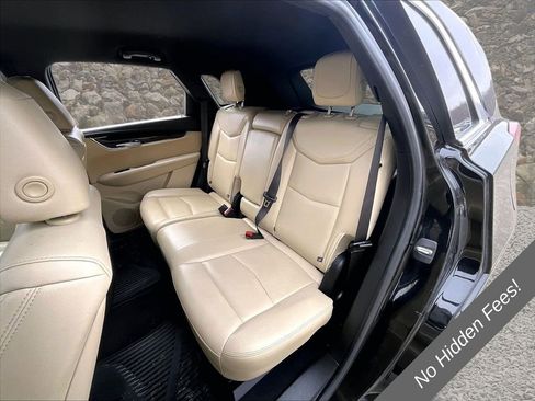Used 2019 Cadillac XT5 AWD image 22