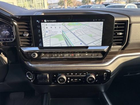 Certified 2025 Chevrolet Silverado 1500 LT image 25