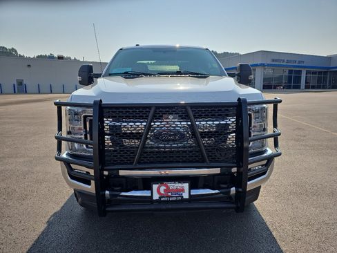 Used 2019 Ford F250 XLT w/ XLT Value Package AWD/4WD image 12