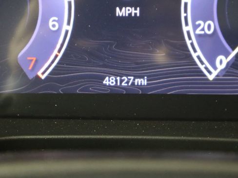 Used 2023 Jeep Grand Cherokee Limited w/ Luxury Tech Group II AWD/4WD image 41