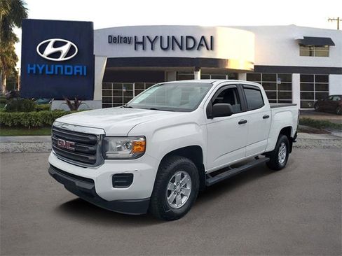 Used 2018 GMC Canyon 2WD Crew Cab image 3