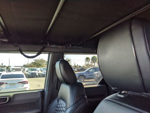 Certified 2022 Ford Bronco Black Diamond image 23