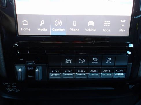 New 2025 RAM 3500 Tradesman image 16