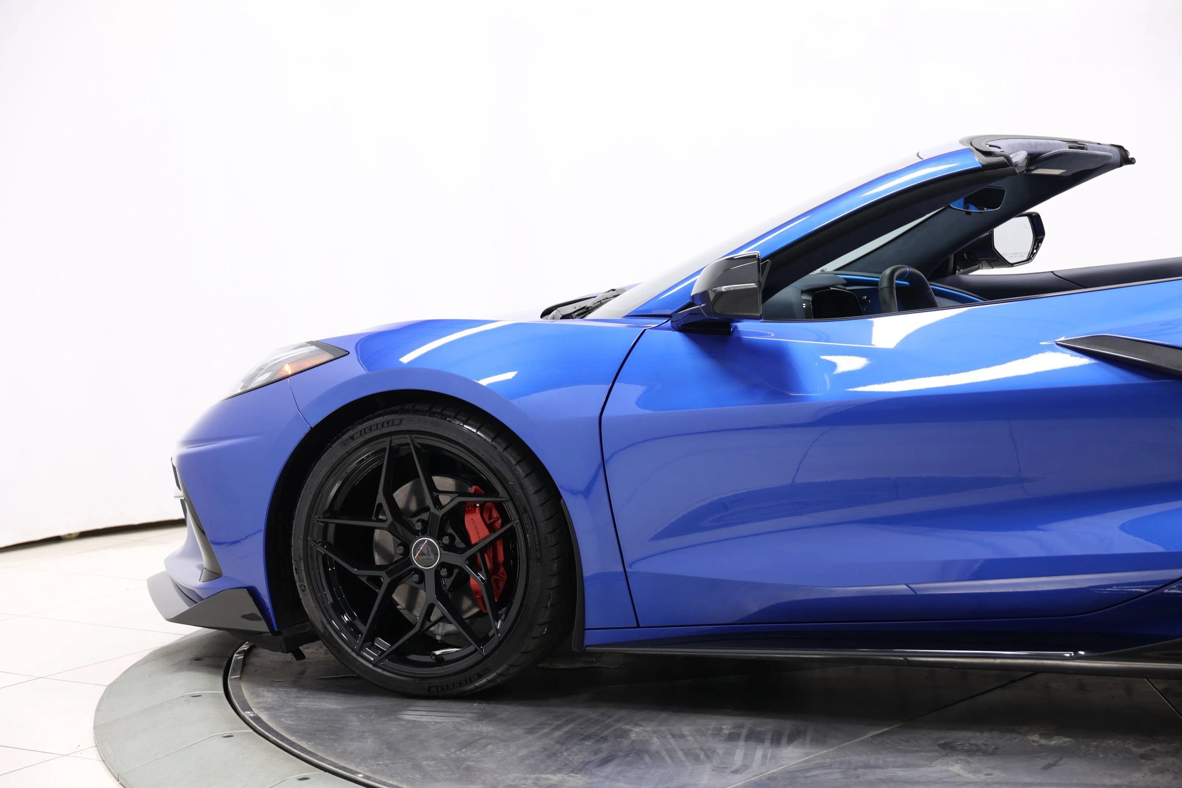 Used 2021 Chevrolet Corvette Stingray Premium Cpe w/ 3LT RWD image 8