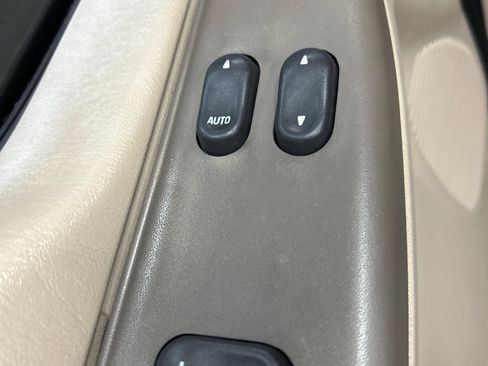Used 2001 Ford F250 Lariat AWD/4WD image 10