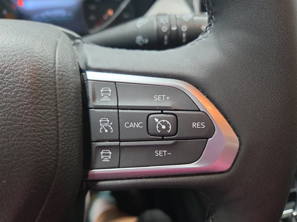 Used 2024 Jeep Compass Limited AWD/4WD image 26