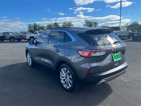 Used 2021 Ford Escape Titanium w/ Titanium Elite Package AWD/4WD image 4