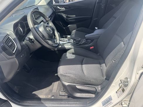 Used 2016 MAZDA MAZDA3 i Sport FWD image 8
