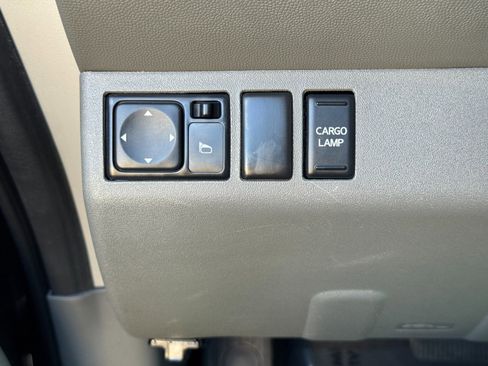 Used 2020 Nissan Frontier SV w/ Midnight Edition Floor Mats RWD image 15