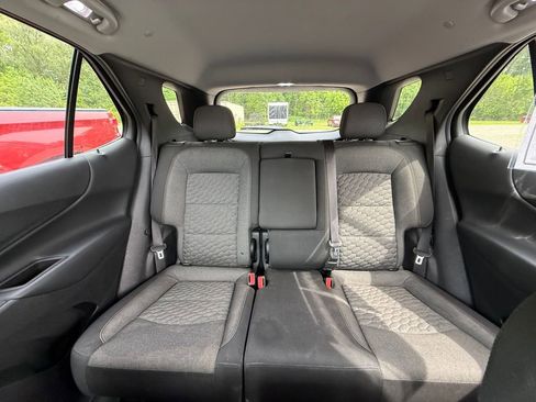 Used 2018 Chevrolet Equinox LT FWD image 19