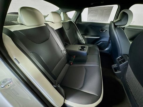 New 2025 Kia K4 GT-Line Turbo image 27