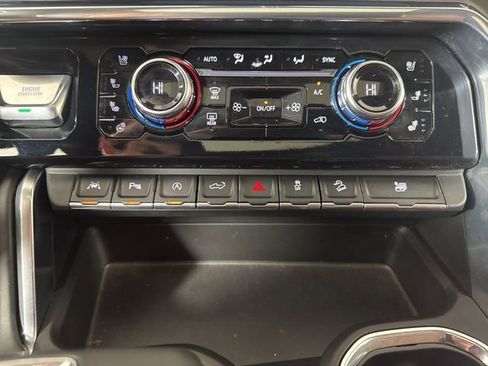 Used 2023 GMC Sierra 1500 Denali Ultimate image 16