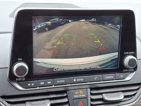 Used 2024 Nissan Altima 2.5 SV image 20