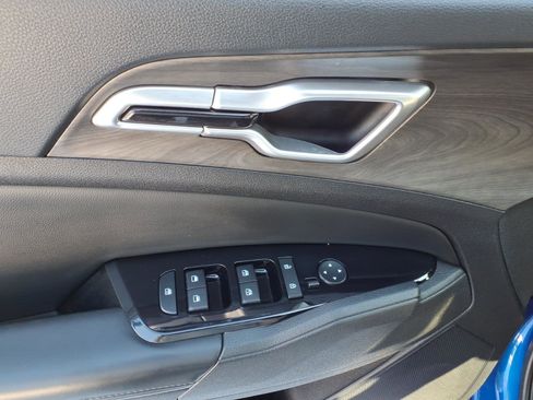 Used 2023 Kia Sportage X-Line image 13