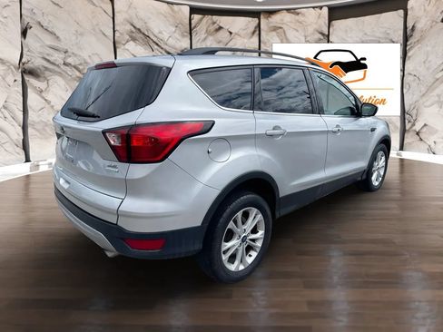 Used 2019 Ford Escape SEL FWD image 5