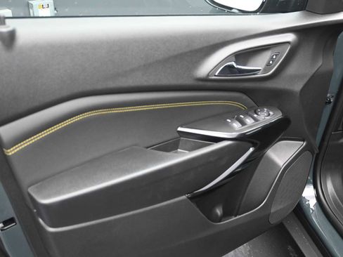 New 2026 Chevrolet Trax LT image 20