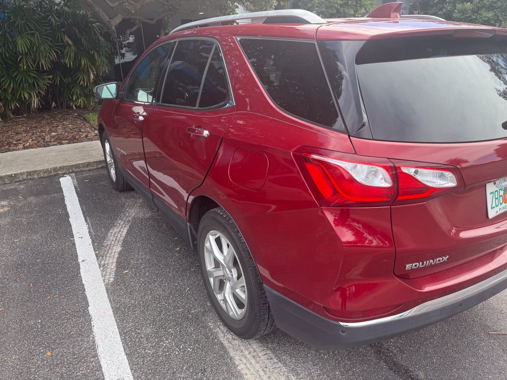 Used 2019 Chevrolet Equinox Premier FWD image 4