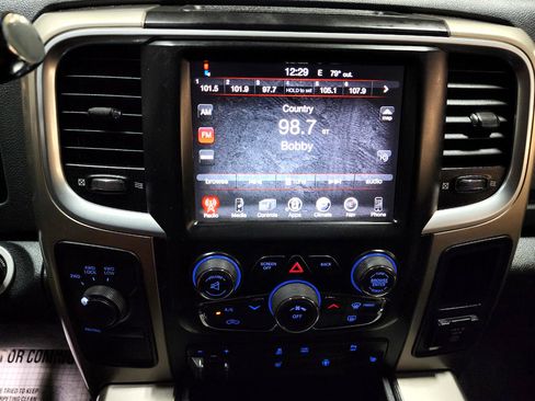 Used 2015 RAM 2500 Big Horn image 28