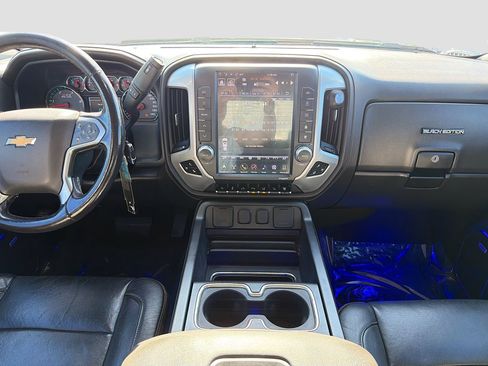 Used 2019 Chevrolet Silverado 2500 LTZ w/ Duramax Plus Package image 19