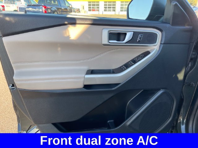 Used 2023 Ford Explorer XLT w/ Equipment Group 202A AWD/4WD image 10