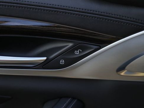 Used 2019 BMW 540i xDrive w/ M Sport Package AWD/4WD image 23