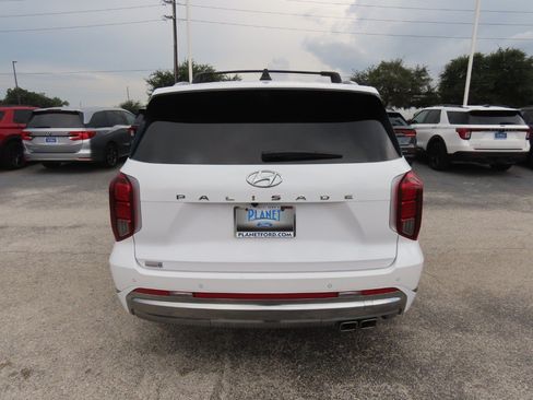 Used 2025 Hyundai Palisade Calligraphy FWD image 13