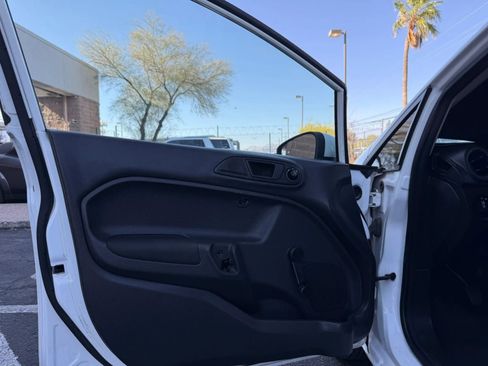 Used 2016 Ford Fiesta S FWD image 35