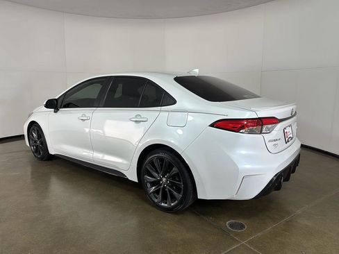 Used 2024 Toyota Corolla SE FWD image 14