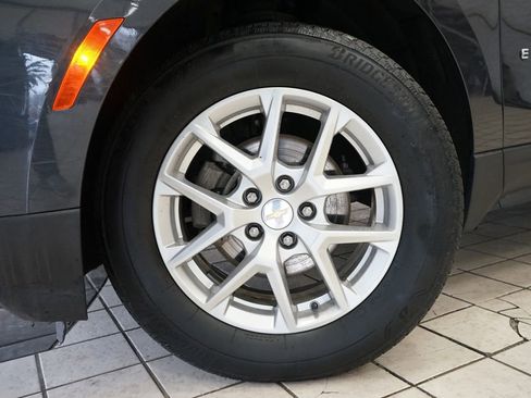 Used 2023 Chevrolet Equinox LT image 48